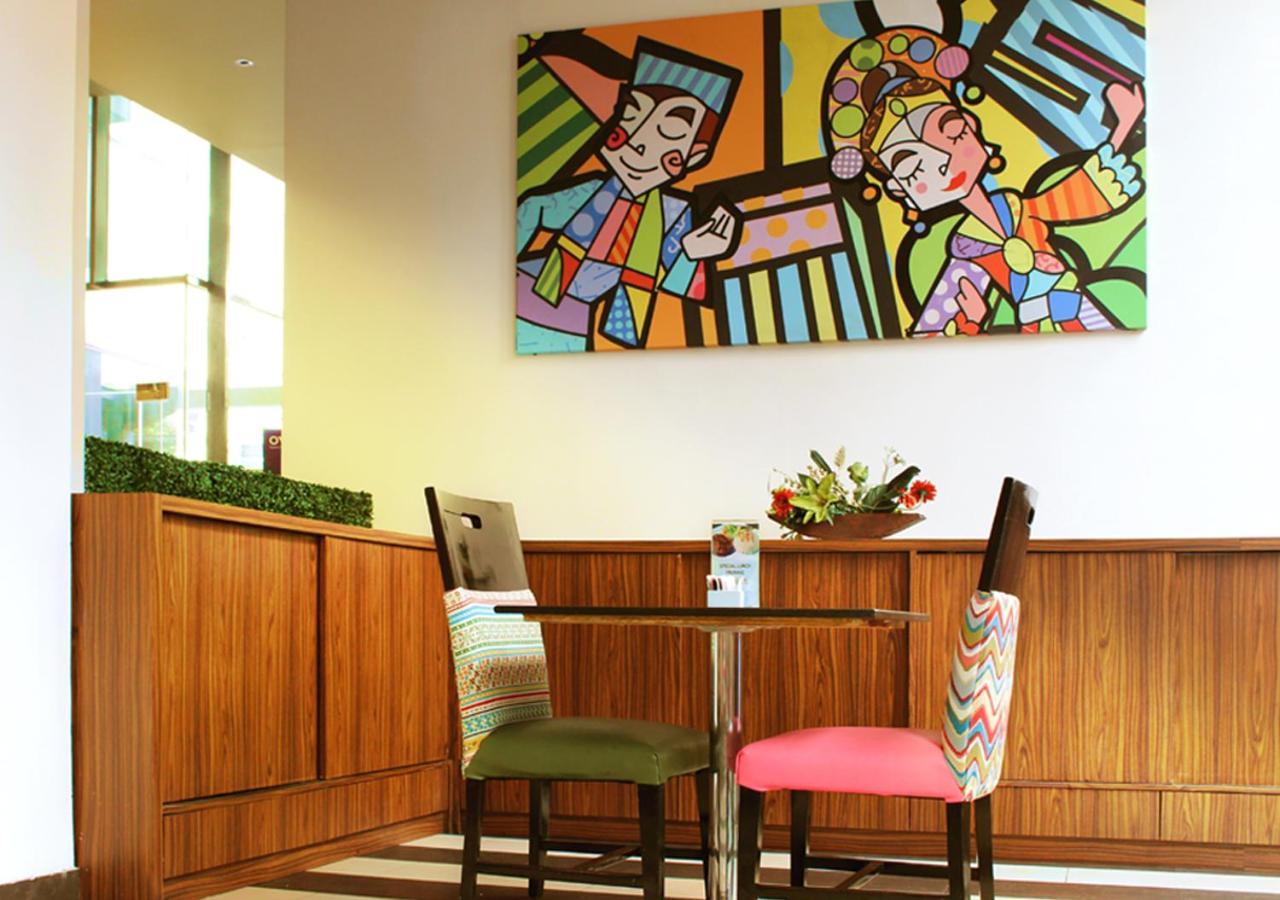 Maxonehotels.Com At Sabang Джакарта Екстер'єр фото